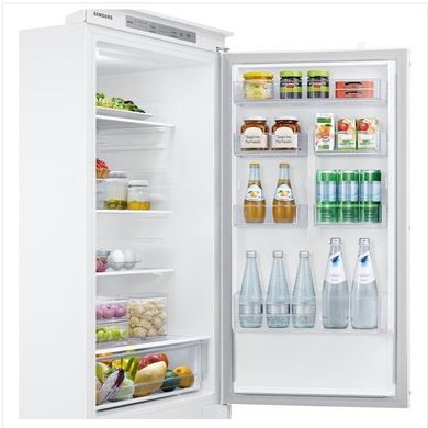 Вбудований холодильник Samsung BRB26600FWW