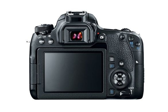 Дзеркальний фотоапарат Canon EOS 77D + 18-55mm IS STM Black