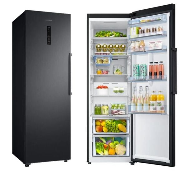 Холодильник Samsung RR39M7565B1 A++